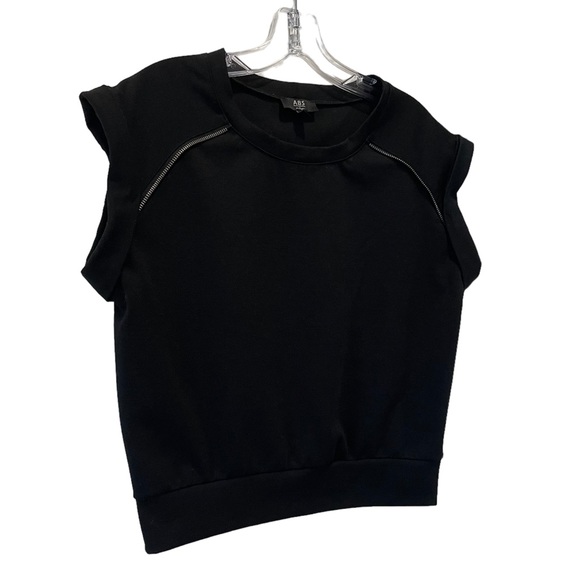 Allen Schwartz ABS Denim Collection Women’s Black Cropped Top Cuff - Picture 2 of 7